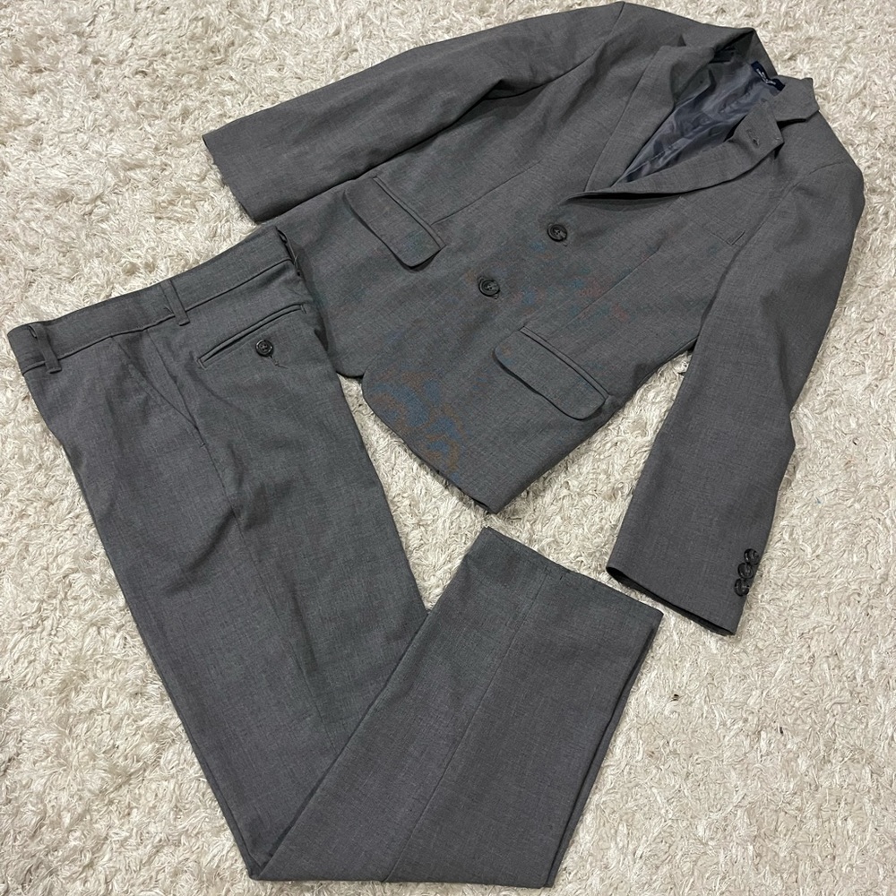 Boys suits size 10 color grey brand Chaps